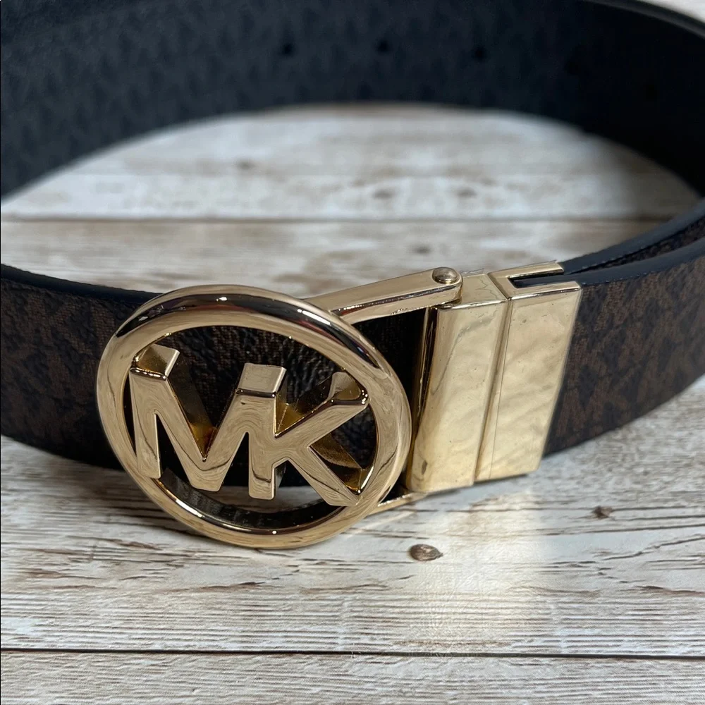 Michael Kors Black and Gold Women's Belt Size Medium NEW